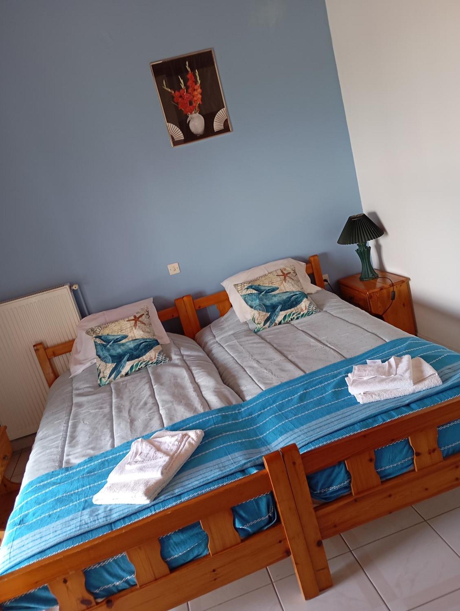 Mylonas Rooms Pandokrátor 외부 사진